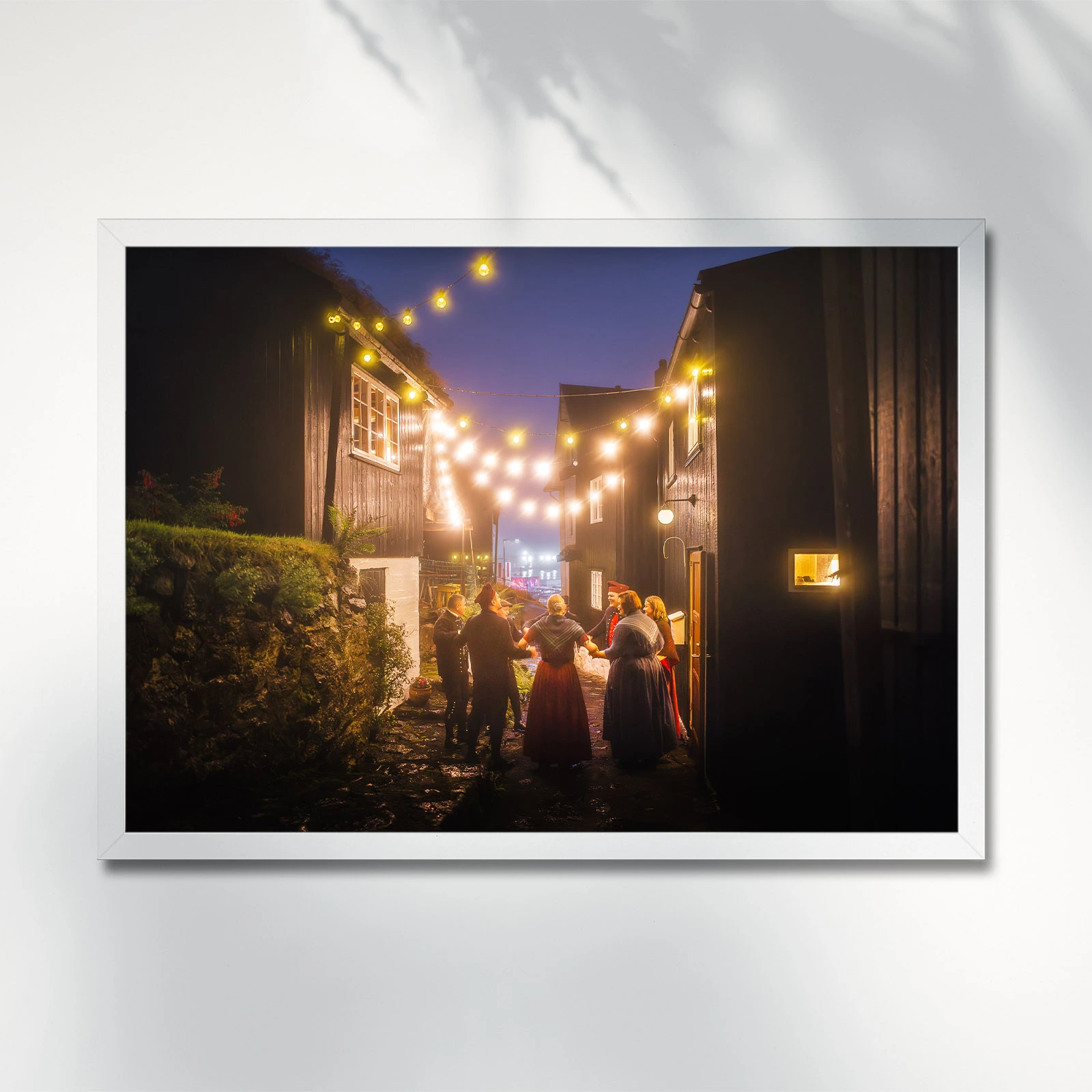 poster-faroe-torshavn-olavsoka-chaindance-1035